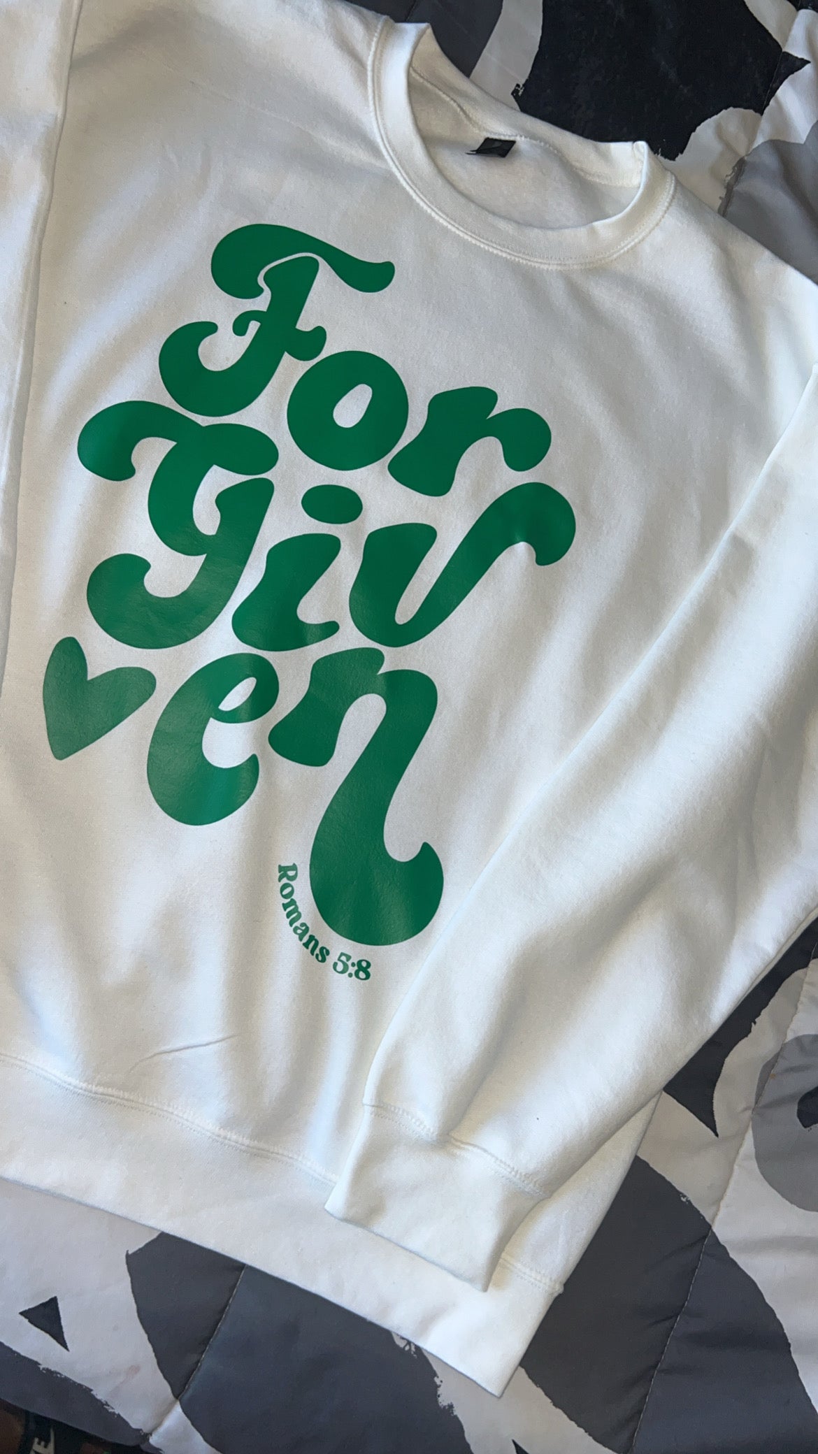 FORGIVEN Pullover